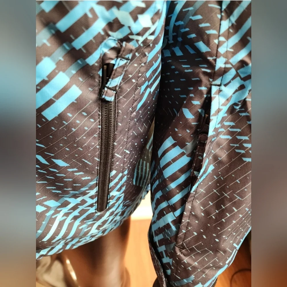 Men's Coat Size 2XL Blue & Black Design Waterproof Windproof All Weather - Picture 2 of 15